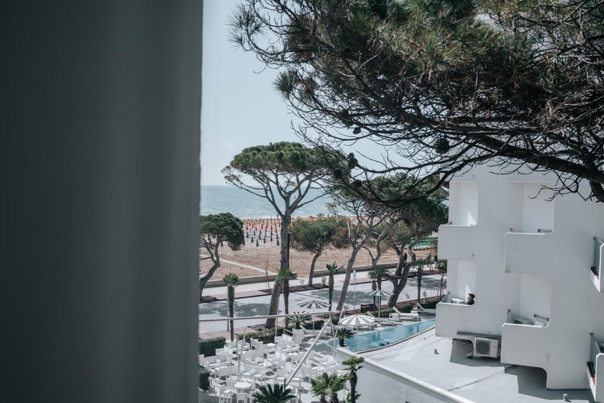 Hotel Luna Centrale لينانو سابيادورو المظهر الخارجي الصورة